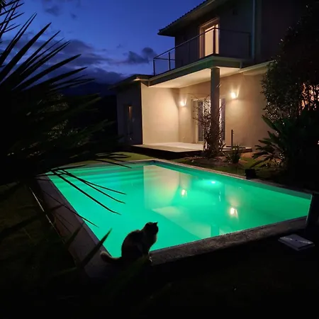 130 M2 Dans Domaine Privé Aux Pierres Roses * Porto-Vecchio (Corsica)