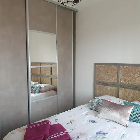 Villa 130 M2 Dans Domaine Privé Aux Pierres Roses Porto-Vecchio (Corsica)