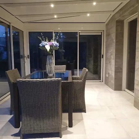130 M2 Dans Domaine Prive Aux Pierres Roses Porto Vecchio